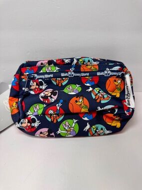 NWT Disney Parks Mickey and Friends Walt Disney World Hip Belt Bag.